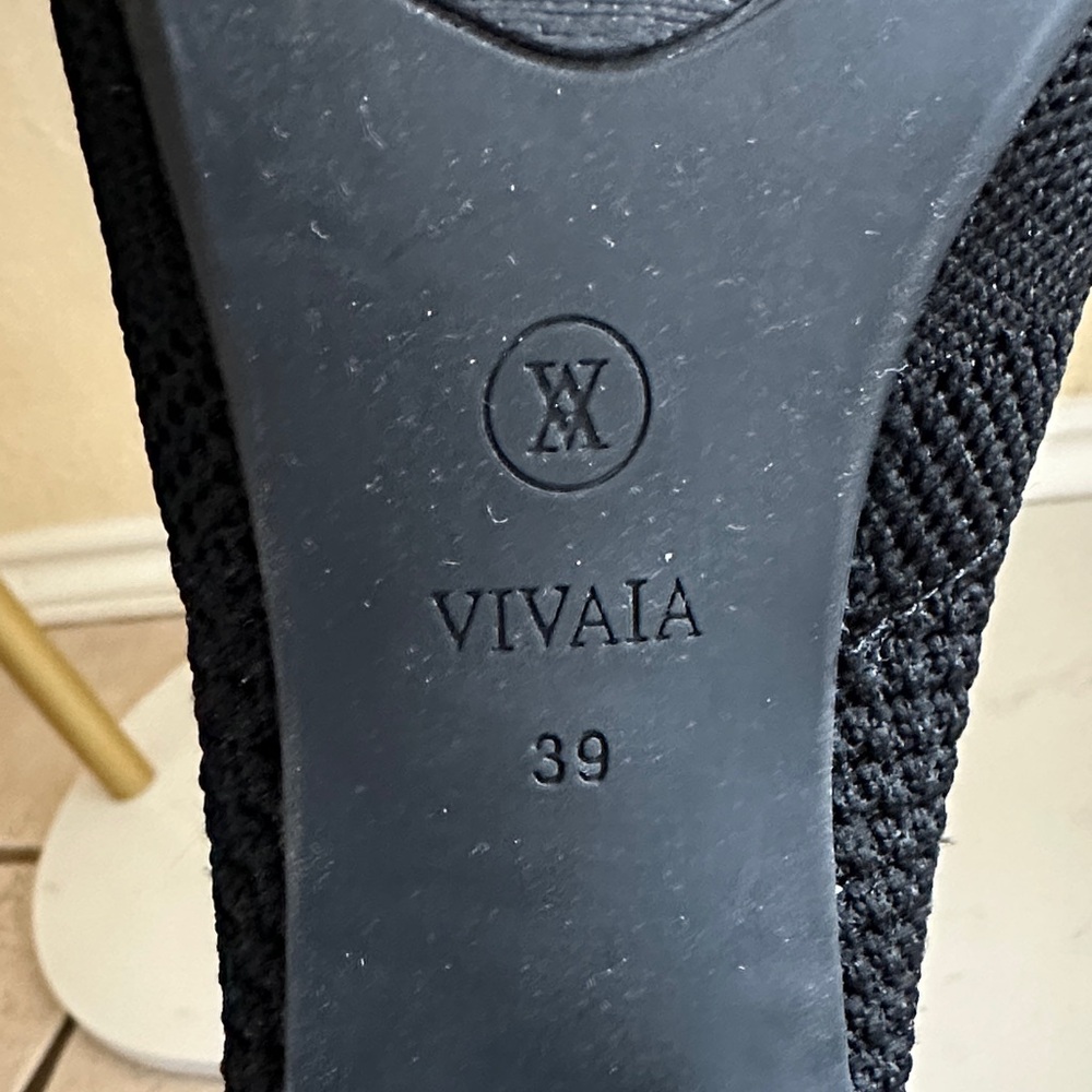 Vivaia Black Knit Ankle Booties - Picture 7 of 8